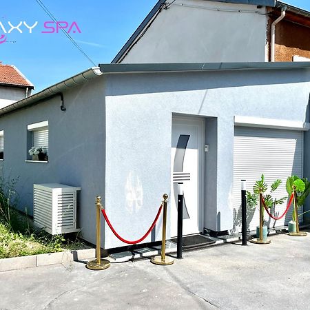 Galaxy Spa - Suite Jupiter Jacuzzi Privatif Champigneulles Exteriér fotografie