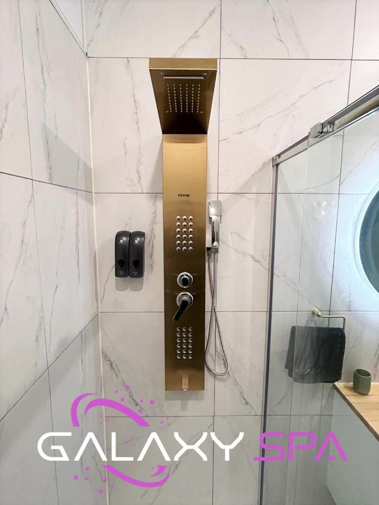 Galaxy Spa - Suite Jupiter Jacuzzi Privatif Champigneulles Exteriér fotografie