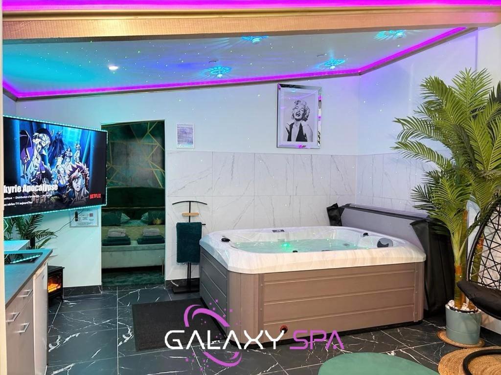 Galaxy Spa - Suite Jupiter Jacuzzi Privatif Champigneulles Exteriér fotografie